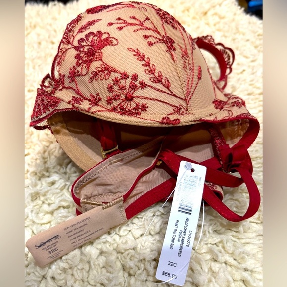 NWT SOMA Wildflower bra;32C, Sexy, Lacey, “Paint the Town Red”, Barbiecore, Chic - Picture 3 of 4